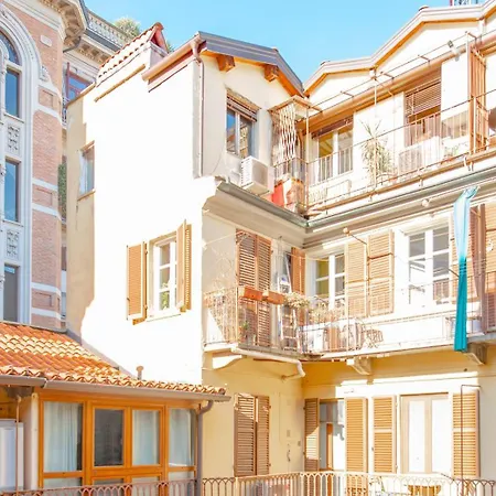 Luxury For Groups & Families In Center Turin