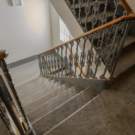 Luxury For Groups & Families In Center Apartment