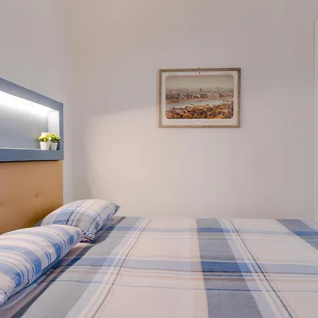 Apartment Luxury For Groups & Families In Center