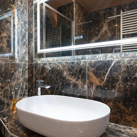 Apartment Luxury For Groups & Families In Center