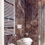 Luxury For Groups & Families In Center *