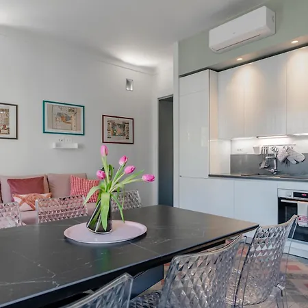 Luxury For Groups & Families In Center 都灵